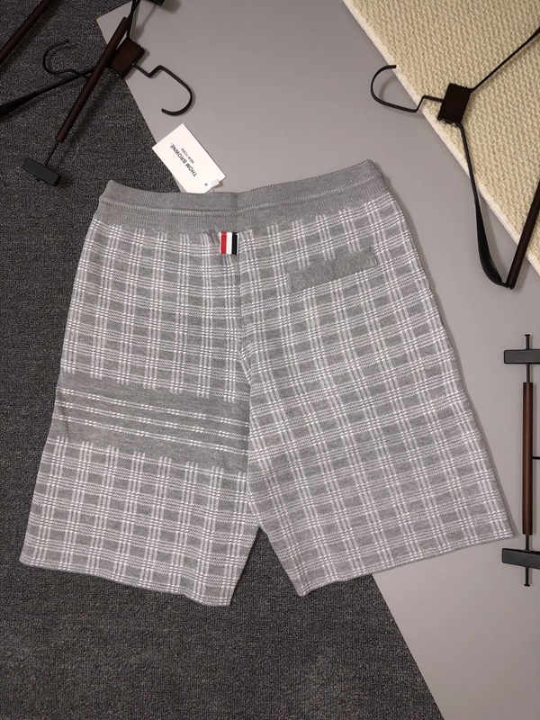 ブランドハーフパンツ角部分ディテール